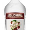 Stoli 4.1 _ RAZBERI _ Pack Shot _ 1.75L _ LR_20197